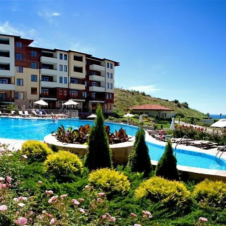 Lägenhet Garden Of Eden Ground Floor With Pool And Sea View