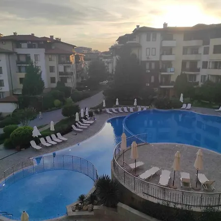 Lägenhet Garden Of Eden Ground Floor With Pool And Sea View Sveti Vlas