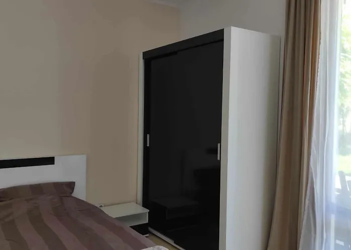 Garden Of Eden Ground Floor With Pool And Sea View *